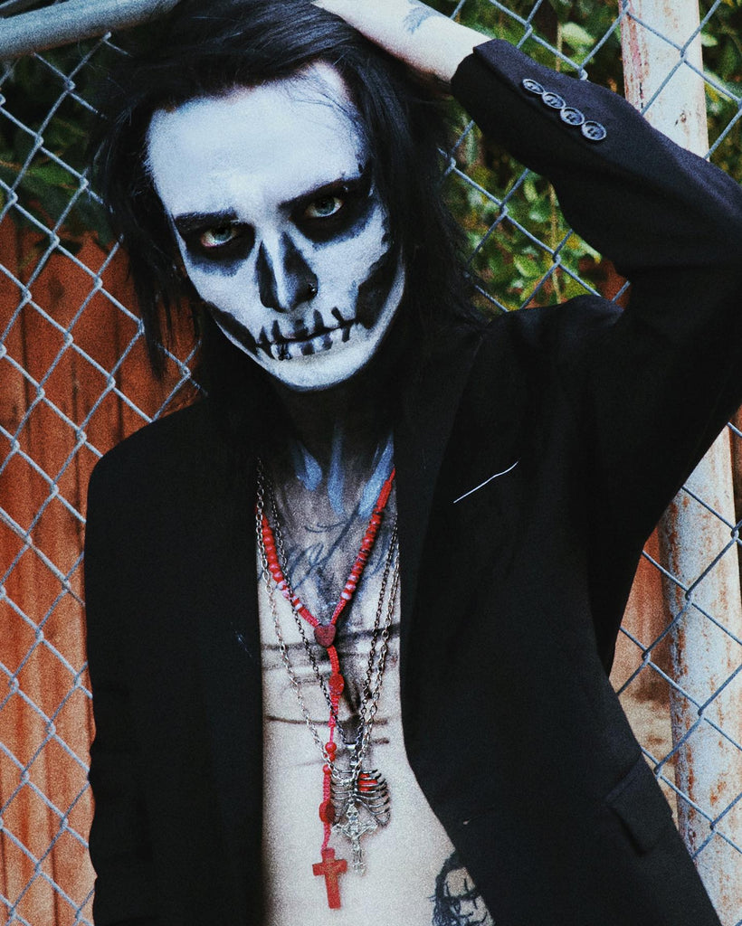 My Heart's A Wreck NTIO Necklace by Johnnie Guilbert