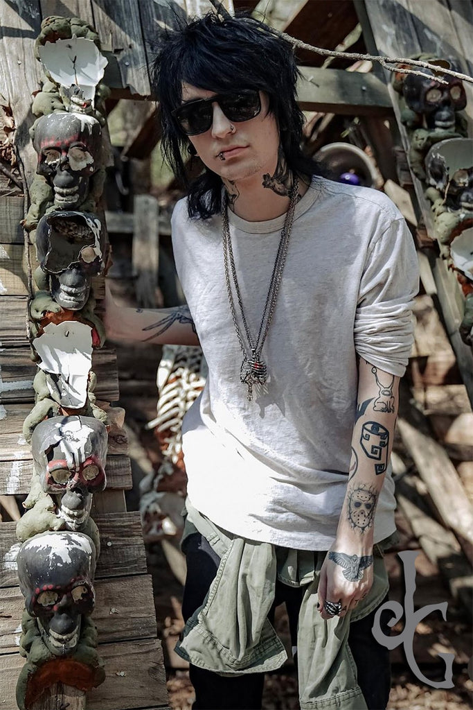 My Heart's A Wreck NTIO Necklace by Johnnie Guilbert